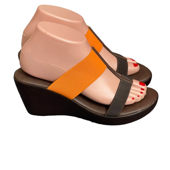 Patricia Green Wedge orange/brown Sandal size 38(8) - Picture 2 of 11